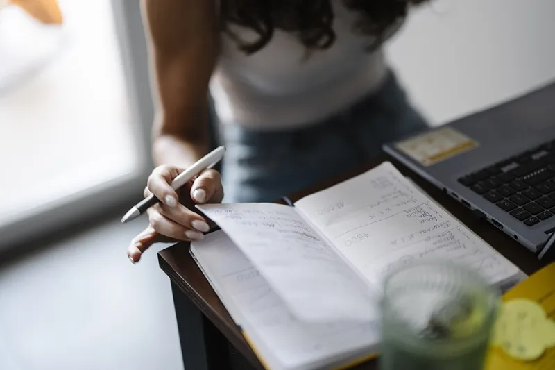 The 10-Minute Rewrite: A Daily Paraphrasing Routine That Makes You a Better Writer Before Your Coffee Cools